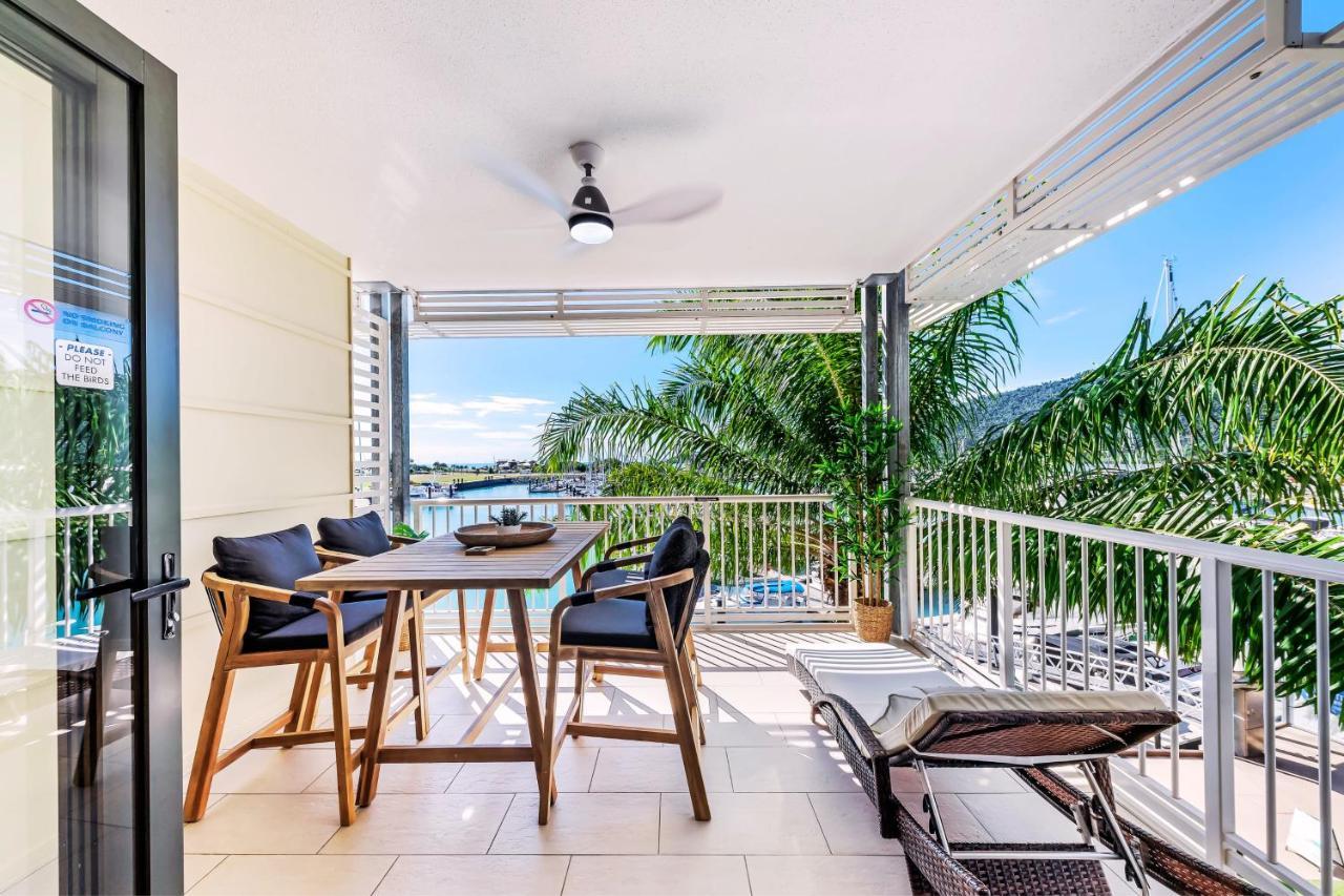 Absolute Luxury Marina Lifestyle At The Port Of Airlie Beach Exterior photo