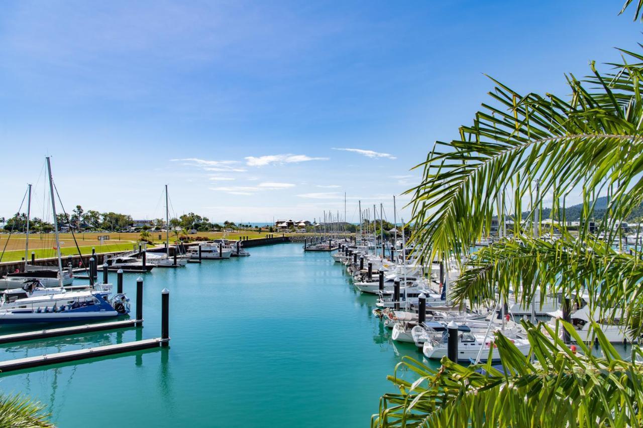 Absolute Luxury Marina Lifestyle At The Port Of Airlie Beach Exterior photo