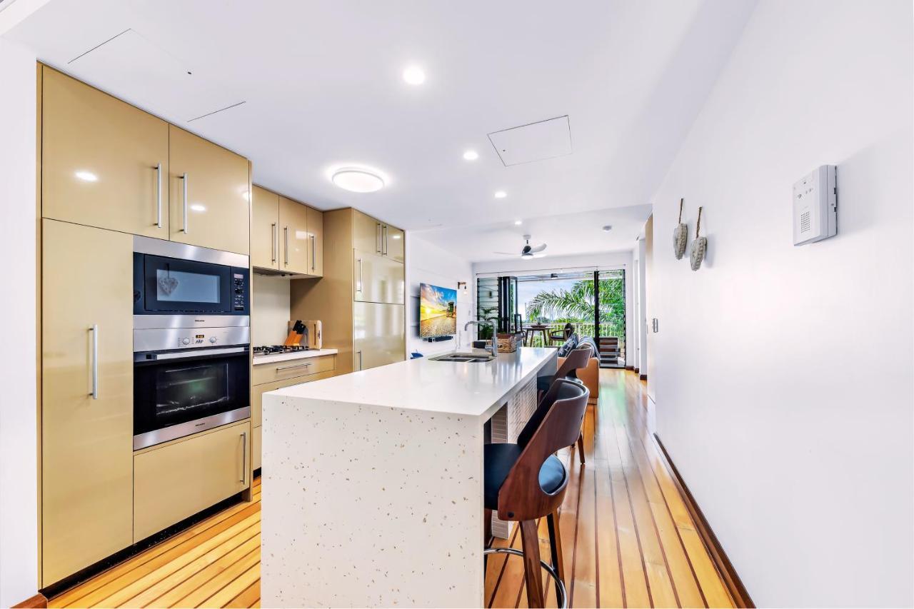 Absolute Luxury Marina Lifestyle At The Port Of Airlie Beach Exterior photo
